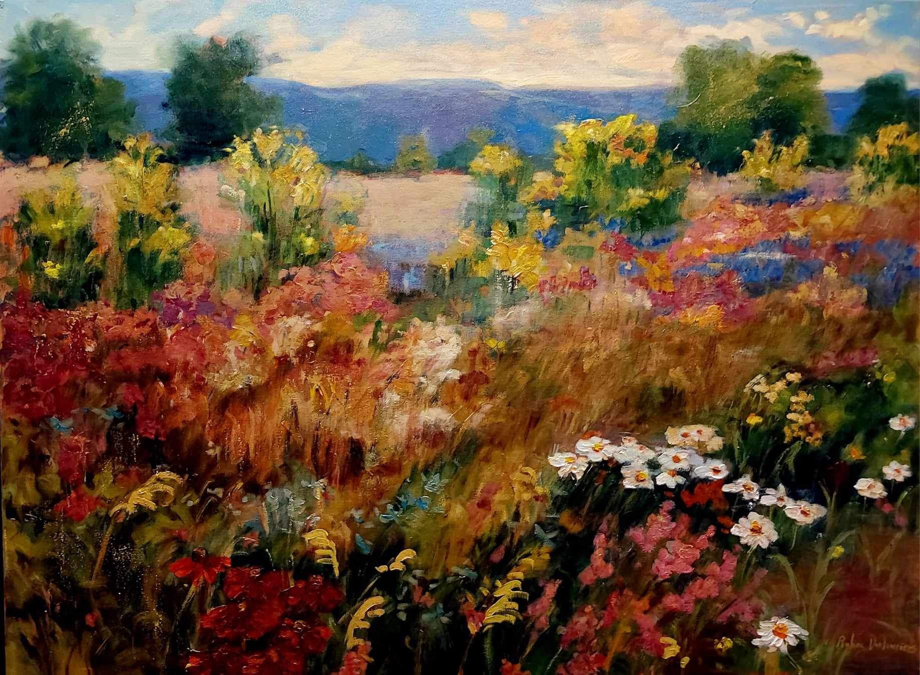 Paysage plaine de fleurs  sauvage en été